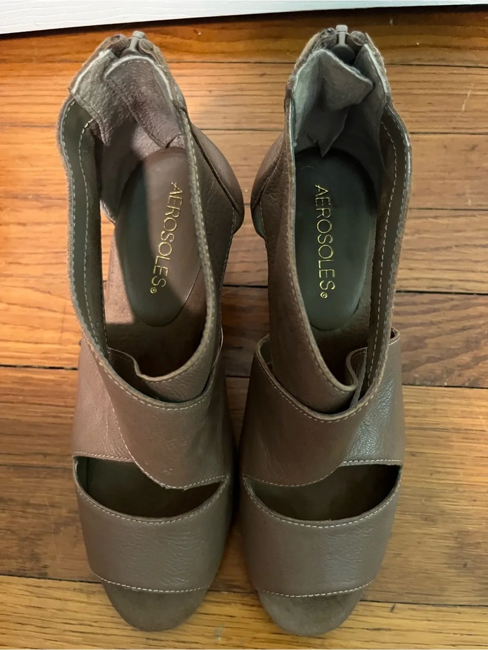 AEROSOLES Taupe Crisscross Peep-Toe Sandals